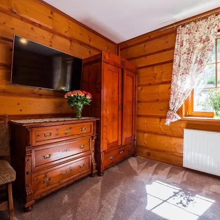 Willa Gazdowka Noclegi Szklarska Poreba Sniadania Wanna Termalna