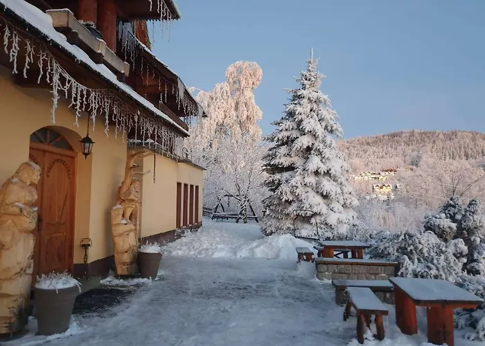 Gazdowka Sniadania Wanna Termalna 홈스테이 스클라르스카포렘바