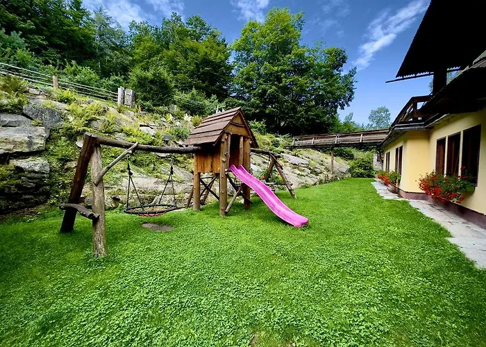 Gazdowka Sniadania Wanna Termalna 홈스테이 *