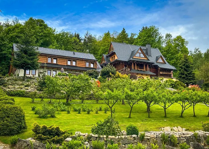 Gazdowka Sniadania Wanna Termalna 스클라르스카포렘바