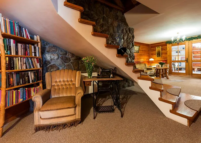 Gazdowka Sniadania Wanna Termalna 스클라르스카포렘바