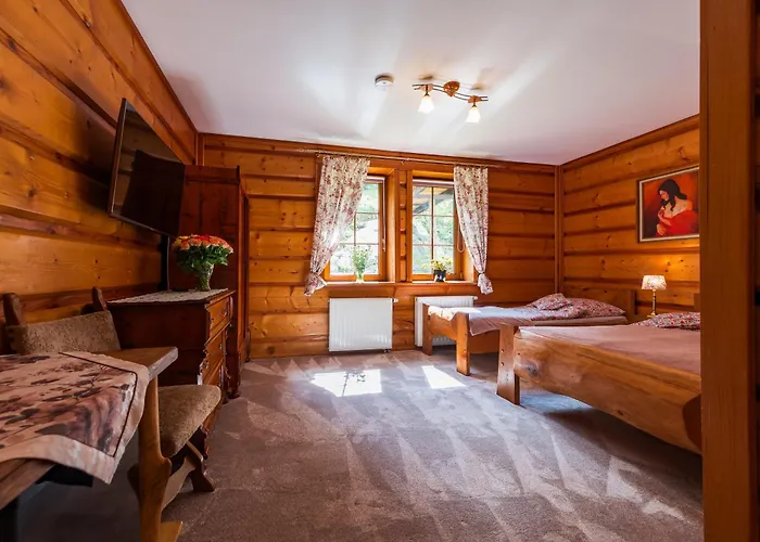 Gazdowka Sniadania Wanna Termalna 스클라르스카포렘바