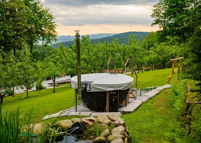 Gazdowka Sniadania Wanna Termalna 홈스테이