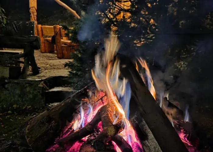 홈스테이 Gazdowka Sniadania Wanna Termalna